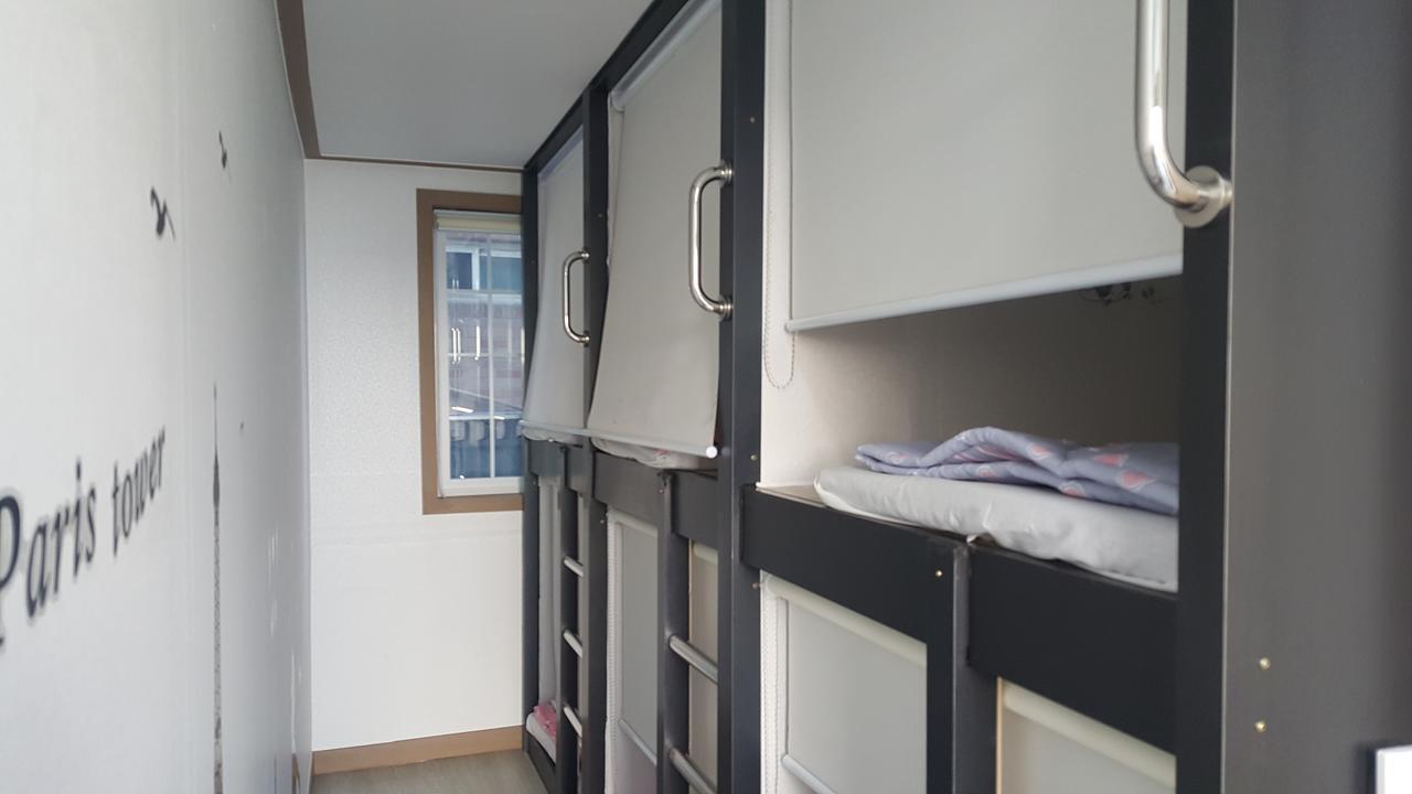 Ocean Capsule Guesthouse Κανγκούνγκ Εξωτερικό φωτογραφία